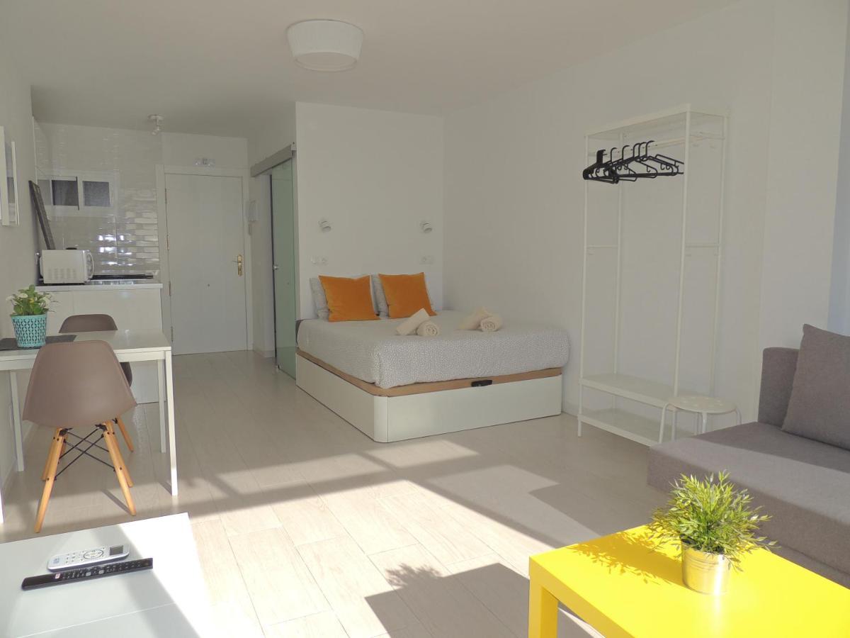 Puertosol Studio 102 Beach Playa - Sea Views Vistas Mar Benalmadena Bagian luar foto