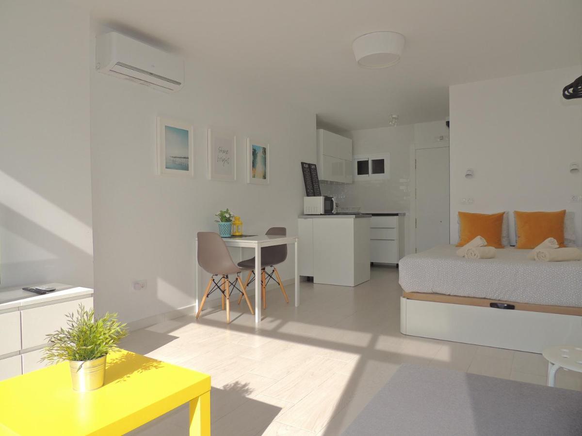 Puertosol Studio 102 Beach Playa - Sea Views Vistas Mar Benalmadena Bagian luar foto